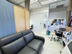 Mount Elizabeth Novena Hospital (D12), Retail #454152571